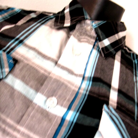 AIRWALK Western Short Sleeve Blue plaid, with Buttons Shirt Men's Size Large - Picture 3 of 11